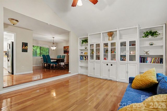 14522 Harbor Estate Road, Charlotte, NC 28278