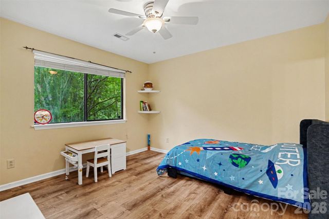 14522 Harbor Estate Road, Charlotte, NC 28278