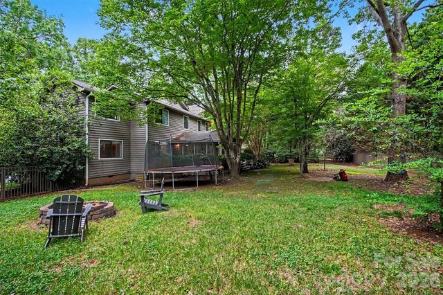 14522 Harbor Estate Road, Charlotte, NC 28278