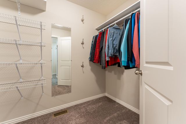 842 E Beechwood Road, Nixa, MO 65714