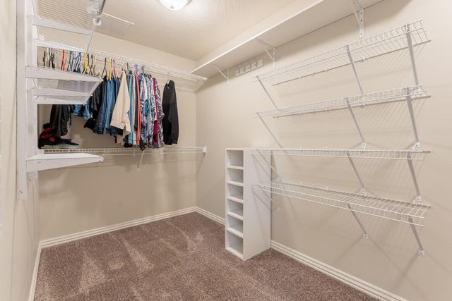 842 E Beechwood Road, Nixa, MO 65714