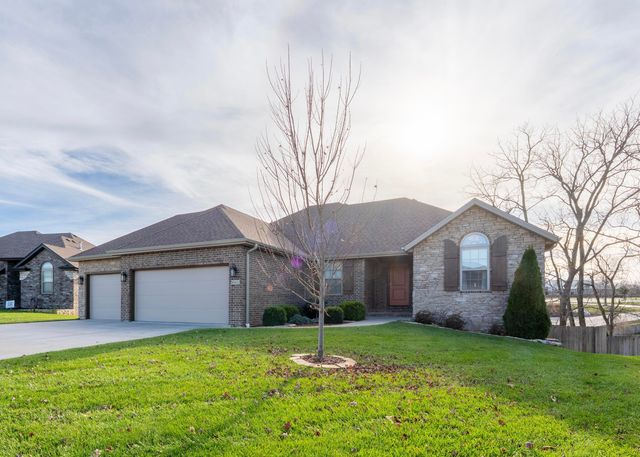 842 E Beechwood Road, Nixa, MO 65714