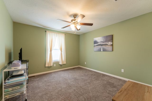 842 E Beechwood Road, Nixa, MO 65714