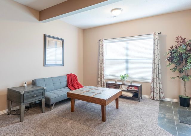 842 E Beechwood Road, Nixa, MO 65714