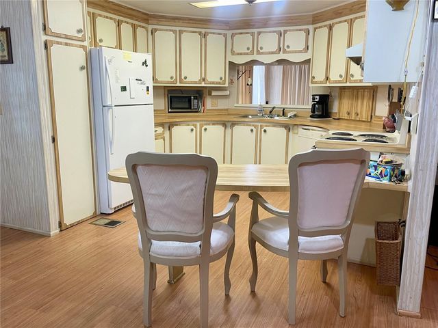 5619 BAYSHORE ROAD 161, Palmetto, FL 34221