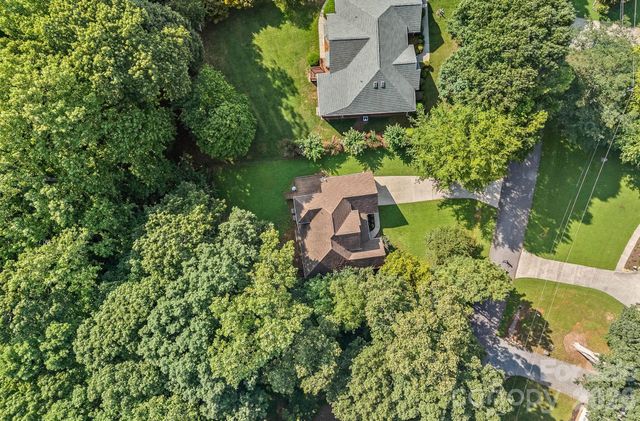 122 Ardmore Place, Mooresville, NC 28117