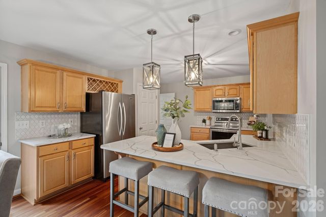 122 Ardmore Place, Mooresville, NC 28117