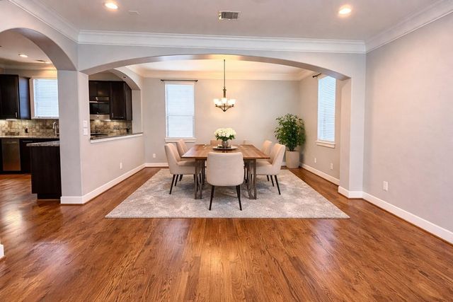 321 W 26th Street B, Houston, TX 77008
