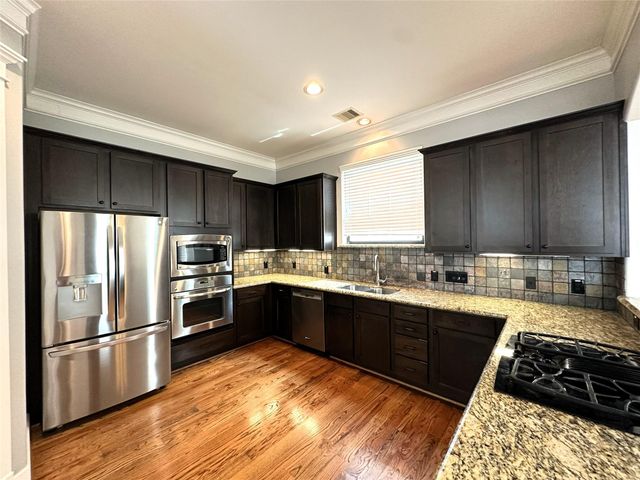 321 W 26th Street B, Houston, TX 77008