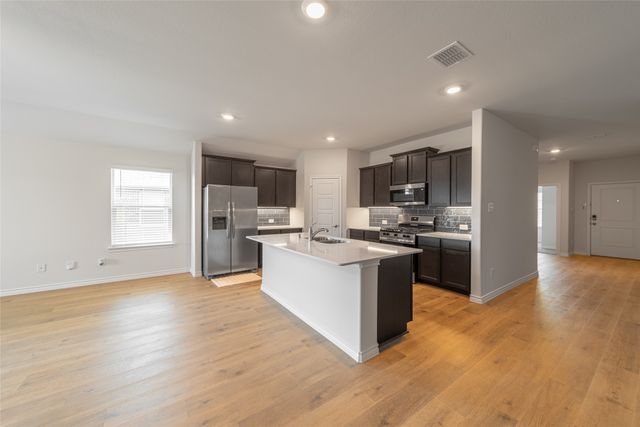 2044 Hearn Drive, Royse City, TX 75189