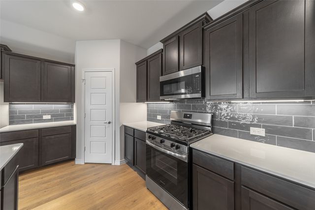 2044 Hearn Drive, Royse City, TX 75189