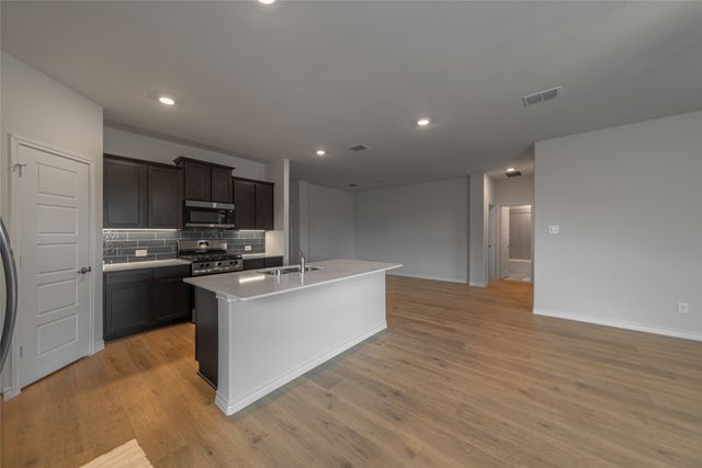 2044 Hearn Drive, Royse City, TX 75189
