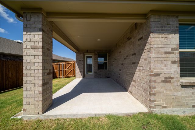 2044 Hearn Drive, Royse City, TX 75189