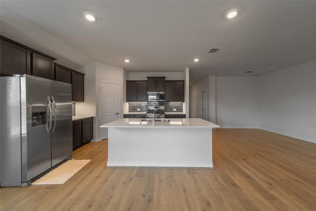 2044 Hearn Drive, Royse City, TX 75189
