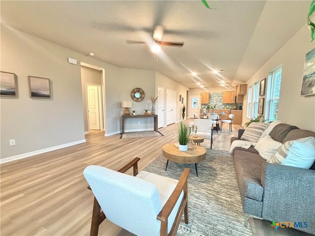 656 Stovall Drive, Palacios, TX 77465