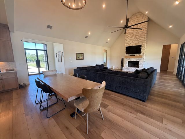 2798 Mockingbird Lane, Moody, TX 76557