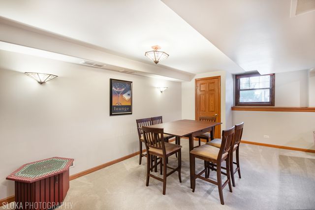 3025 Woods Creek Lane, Algonquin, IL 60102