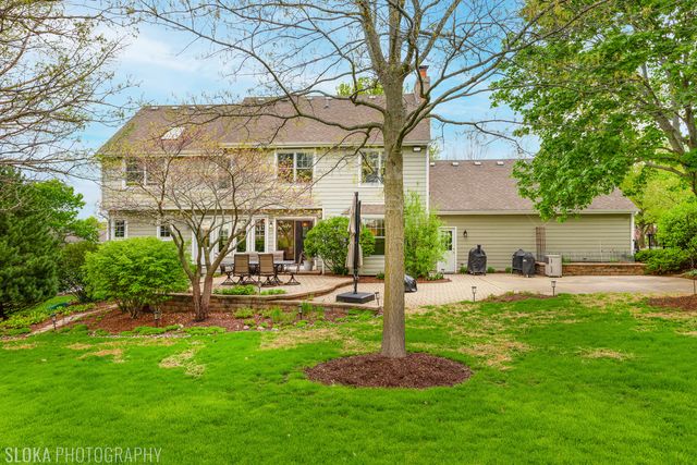 3025 Woods Creek Lane, Algonquin, IL 60102