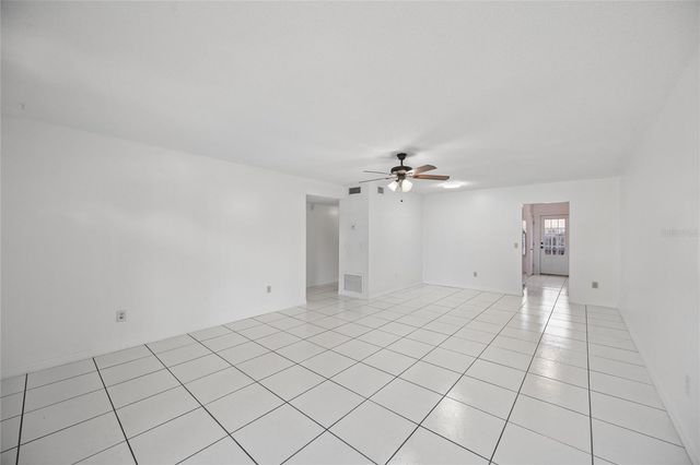 725 NORTHLAKE BOULEVARD 10, Altamonte Springs, FL 32701