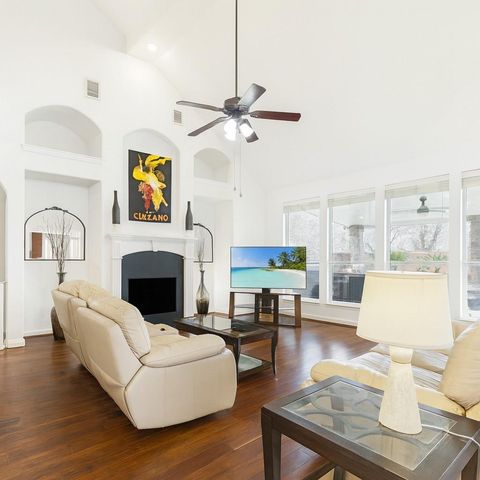 1504 Hickory Bend Court, Pearland, TX 77581