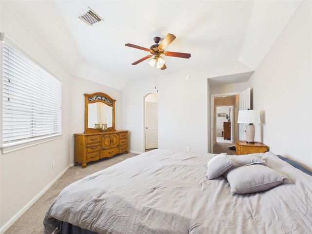 1504 Hickory Bend Court, Pearland, TX 77581