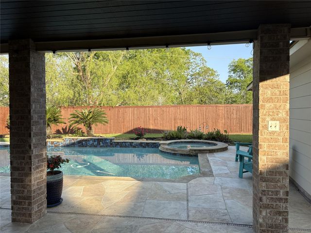 1504 Hickory Bend Court, Pearland, TX 77581