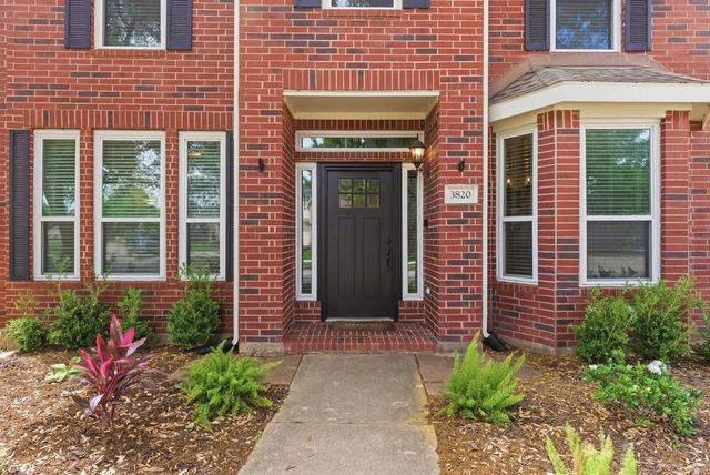 3820 Lake View Drive, Pearland, TX 77581