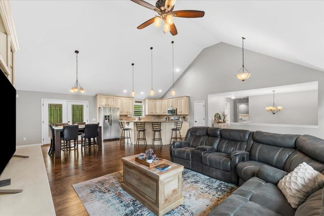 1065 Country Meadows Lane, Dalton, GA 30721