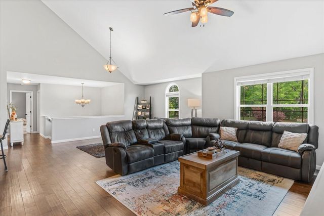 1065 Country Meadows Lane, Dalton, GA 30721