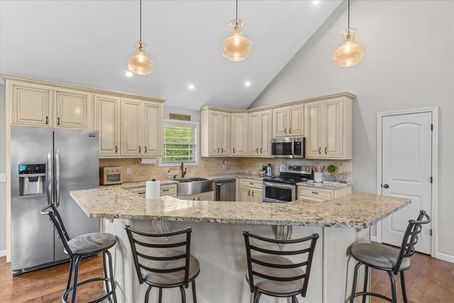 1065 Country Meadows Lane, Dalton, GA 30721