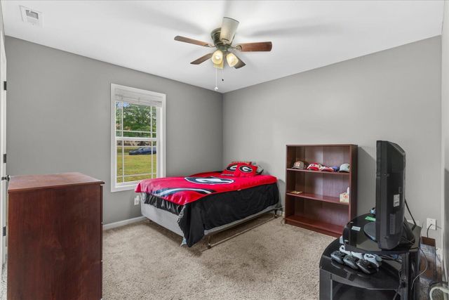 1065 Country Meadows Lane, Dalton, GA 30721
