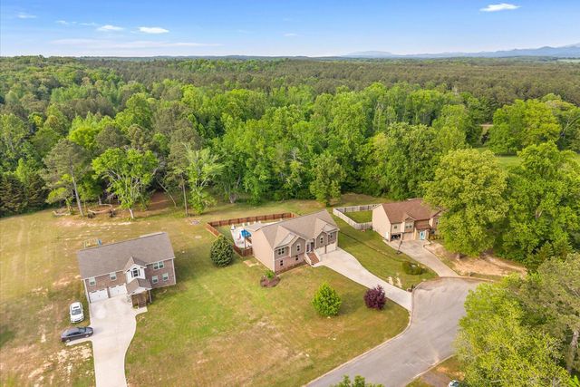 1065 Country Meadows Lane, Dalton, GA 30721