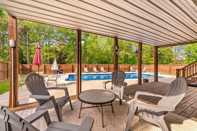 1065 Country Meadows Lane, Dalton, GA 30721