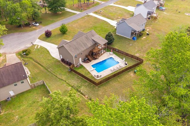 1065 Country Meadows Lane, Dalton, GA 30721