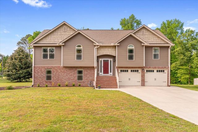 1065 Country Meadows Lane, Dalton, GA 30721