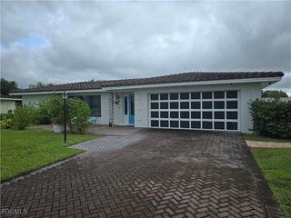 211 Richmond AVE S, Lehigh Acres, FL 33936