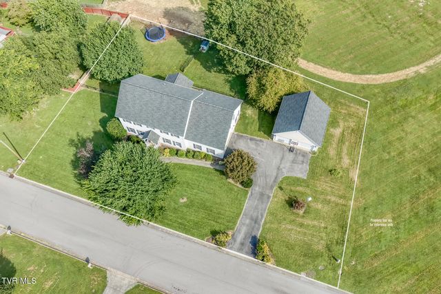 905 Katies Way, Johnson City, TN 37615