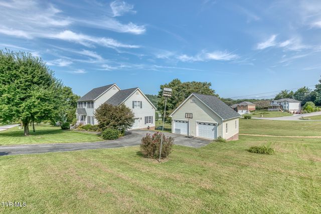 905 Katies Way, Johnson City, TN 37615