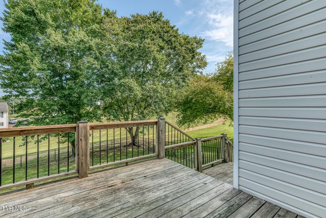 905 Katies Way, Johnson City, TN 37615