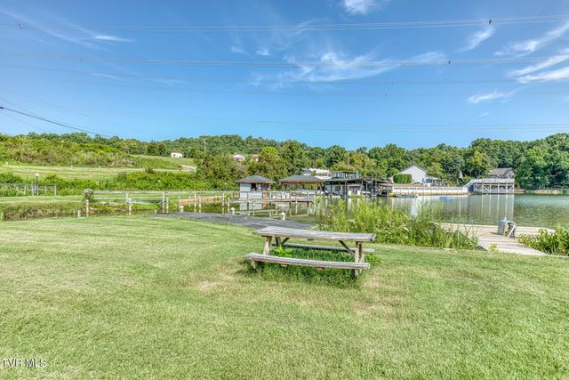 905 Katies Way, Johnson City, TN 37615