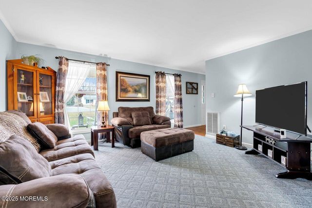 1300 Maxim Southard Road, Howell, NJ 07731