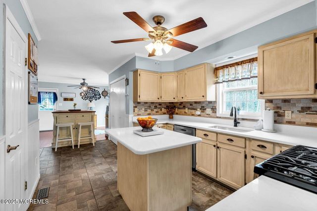 1300 Maxim Southard Road, Howell, NJ 07731