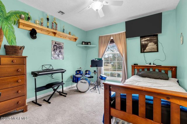 1300 Maxim Southard Road, Howell, NJ 07731