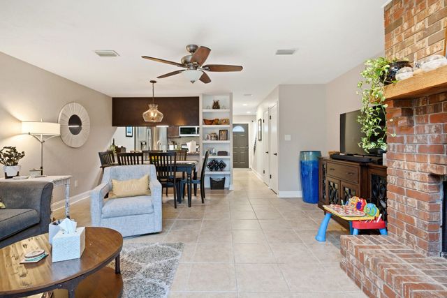 4364 BENCHMARK TRCE, Tallahassee, FL 32317