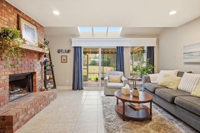 4364 BENCHMARK TRCE, Tallahassee, FL 32317