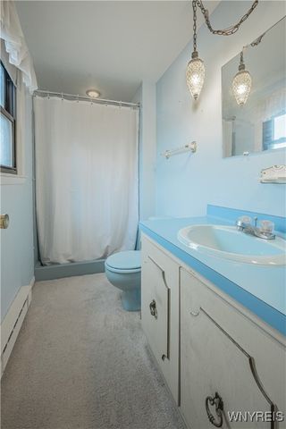 105 Park Lane Circle, Lockport City, NY 14094