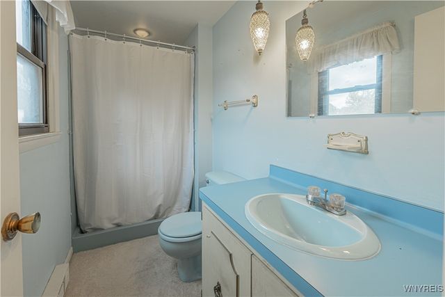 105 Park Lane Circle, Lockport City, NY 14094