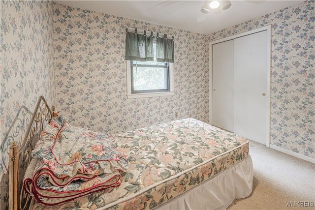 105 Park Lane Circle, Lockport City, NY 14094