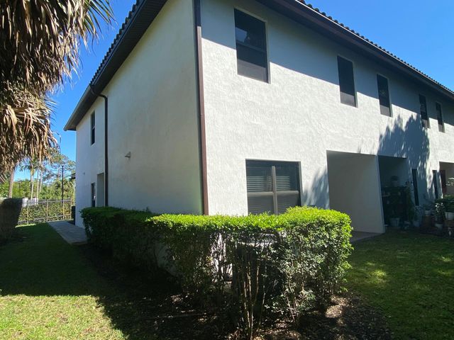 269 Bella Sol Way, West Palm Beach, FL 33406