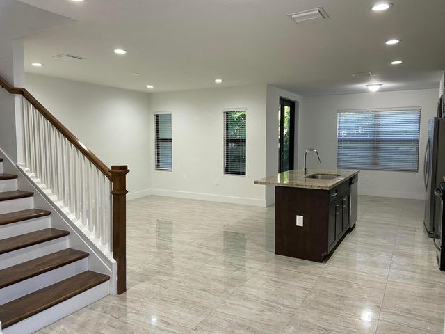 269 Bella Sol Way, West Palm Beach, FL 33406